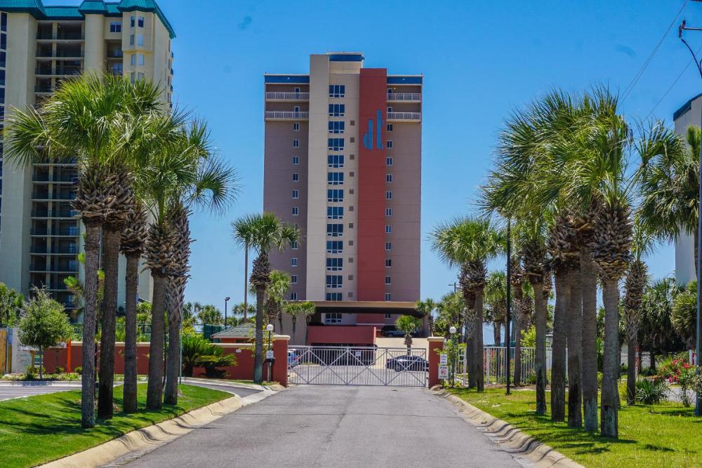 Destin Towers Book Early for 2026! Filling Up Fast